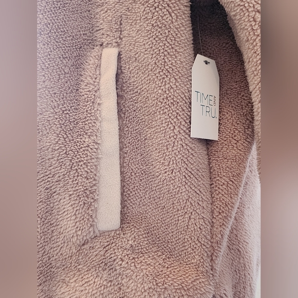 NWT Sherpa Pullover Fleece Lined Chalk Rose/Pink Sz 1X (16W-18W) - Picture 9 of 12